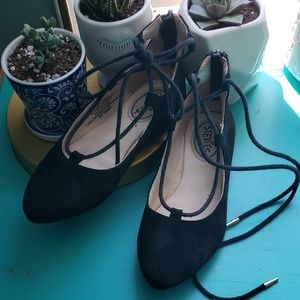 EUC Stevies ankle tie ballet shoes